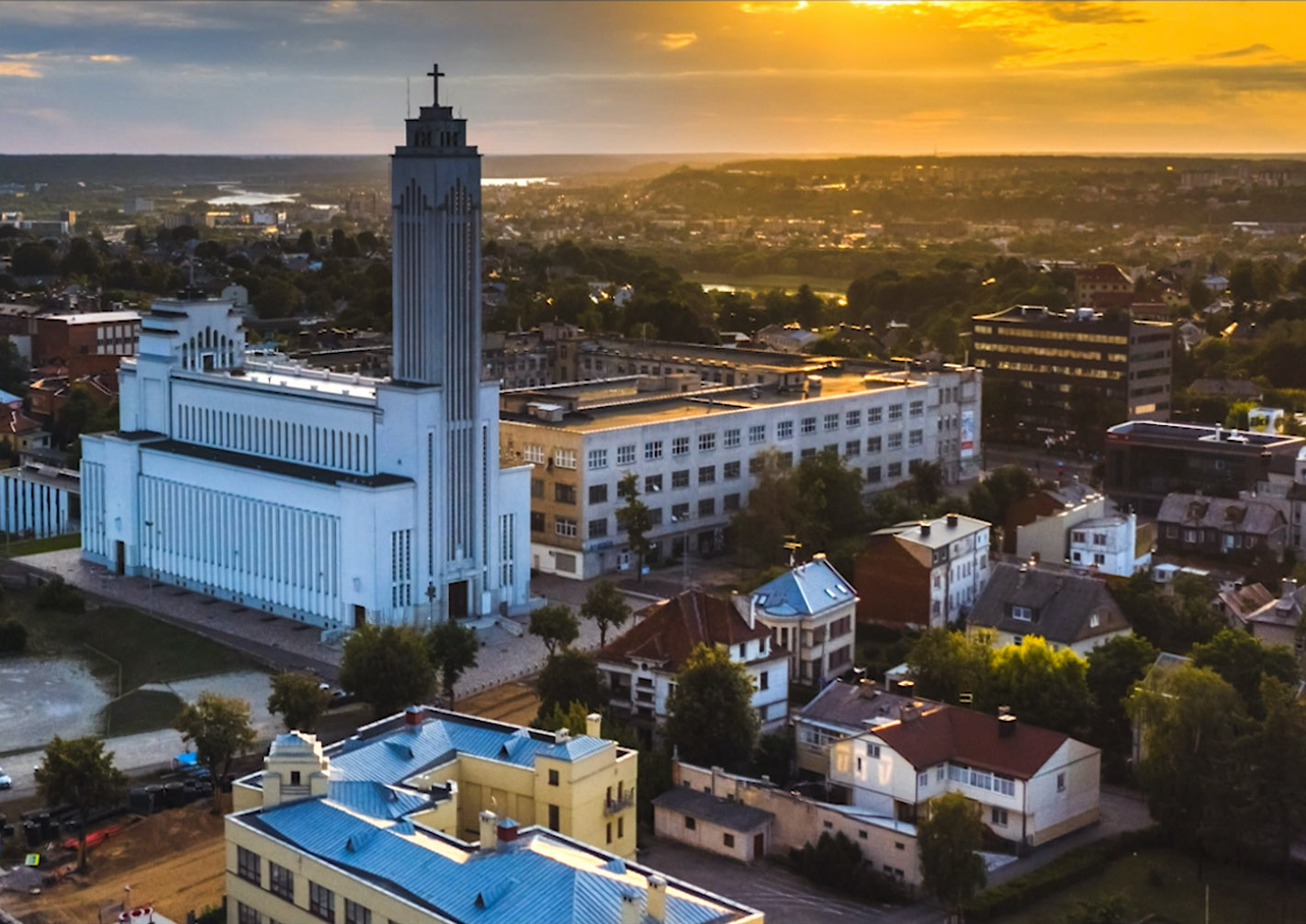 Prisikėlimo vizija Kauno Žaliakalniui – „Radio City“